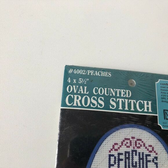 Designs For The Needle Peach Oval Counted Cross Stitch w Frame Hoop 1987 - Picture 2 of 5